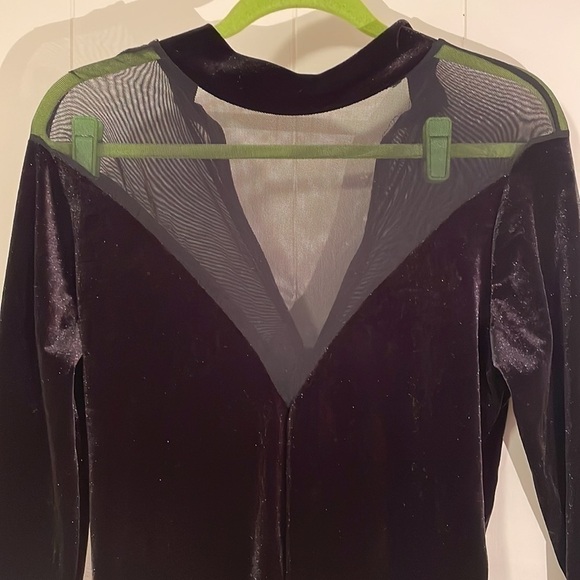 Vintage Velour Mesh One Piece Low Neckline Romper V Dip Front Back & Sides - Picture 3 of 9